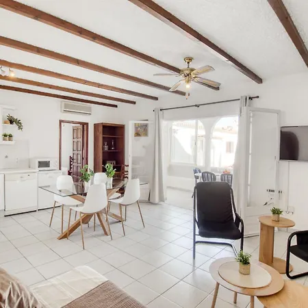 Apartman Chabolas By Interhome