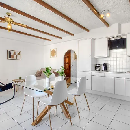 Chabolas By Interhome Apartman